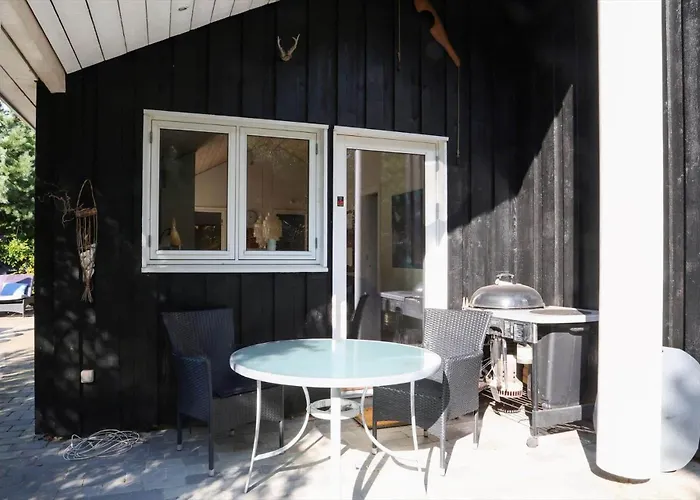 13327-1-hojby-symfonivej-15 Casa de Férias Højby